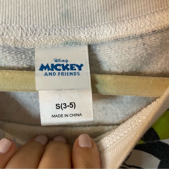 Disney Mickey & Friends All Over Print Sweatshirt Small - Picture 5 of 5